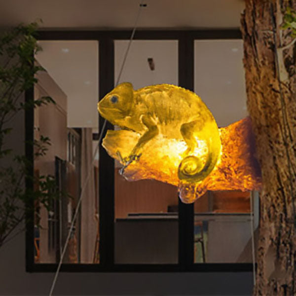 Artistic Solar Bird Outdoor Lights - Garden Animal Sculpture LED Lamp