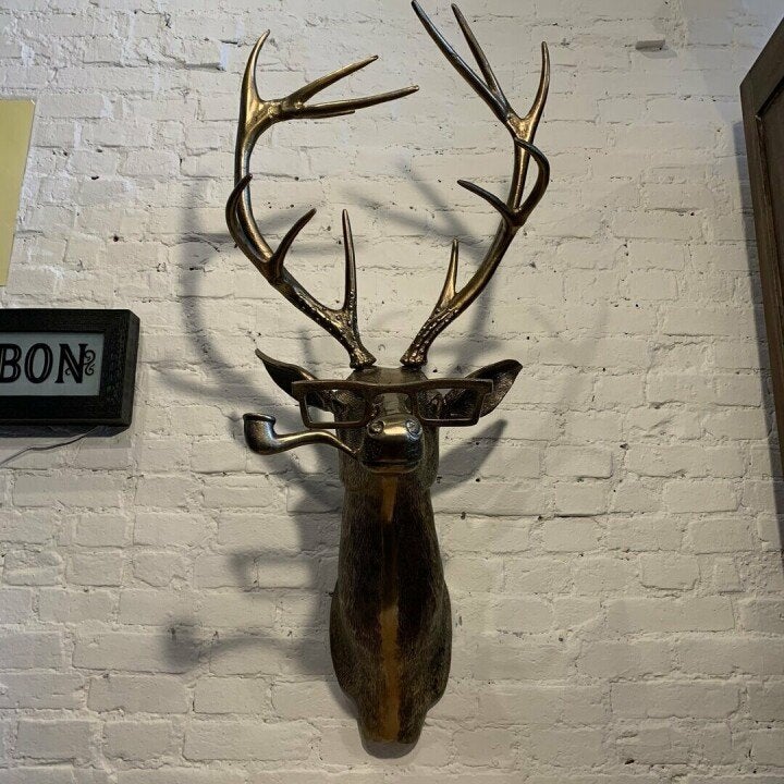 Artful Vintage Deer Head Wall Decoration