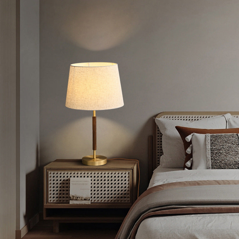 Contemporary Retro Brass Fabric Cylinder 1-Light Table Lamp For Bedside - Image 3