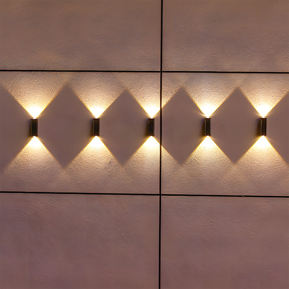 Modern Wire-free Solar Wall Outdoor Lights For Garden and Courtyard