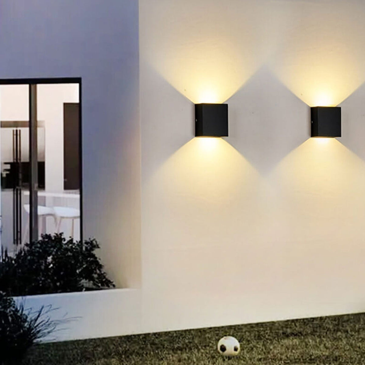 Adjustable Motion Sensor Wall Light Bright Outdoor Security Lamp