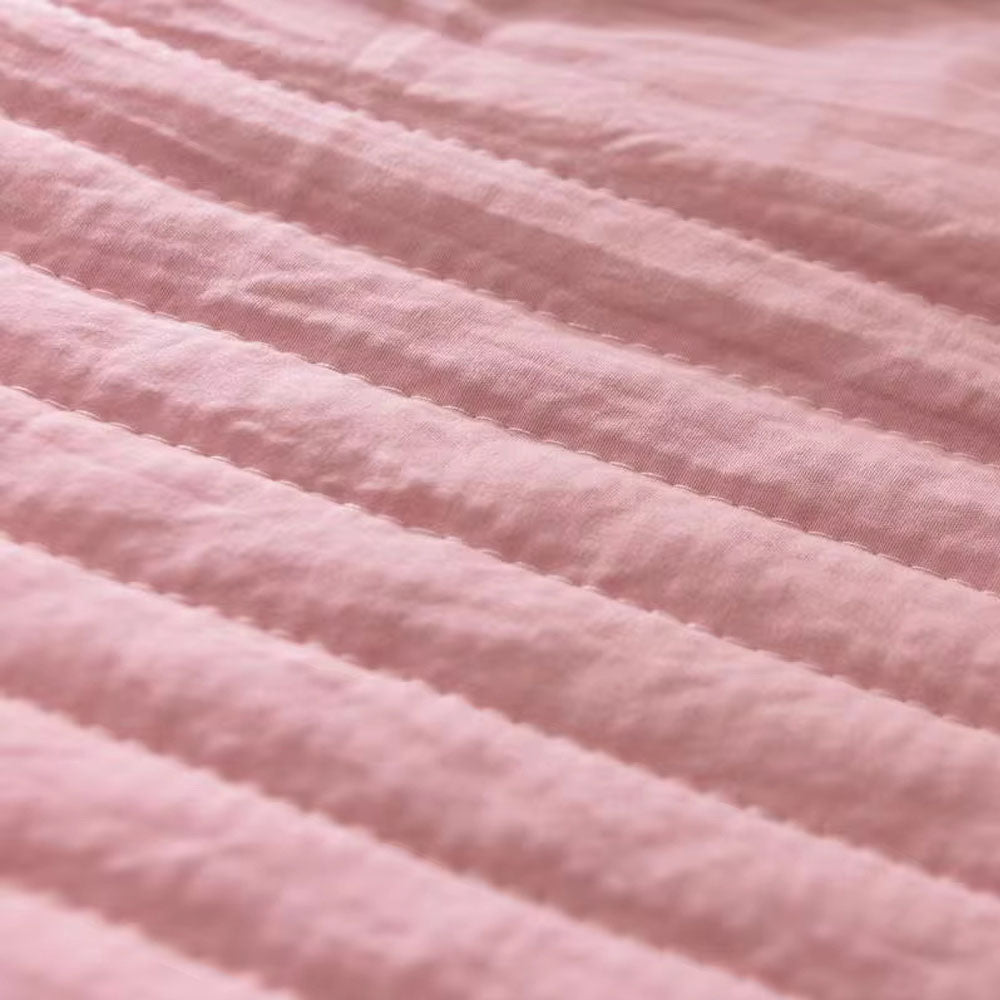 Lightweight Breathable Cooling Blanket for Comfortable Sleep
