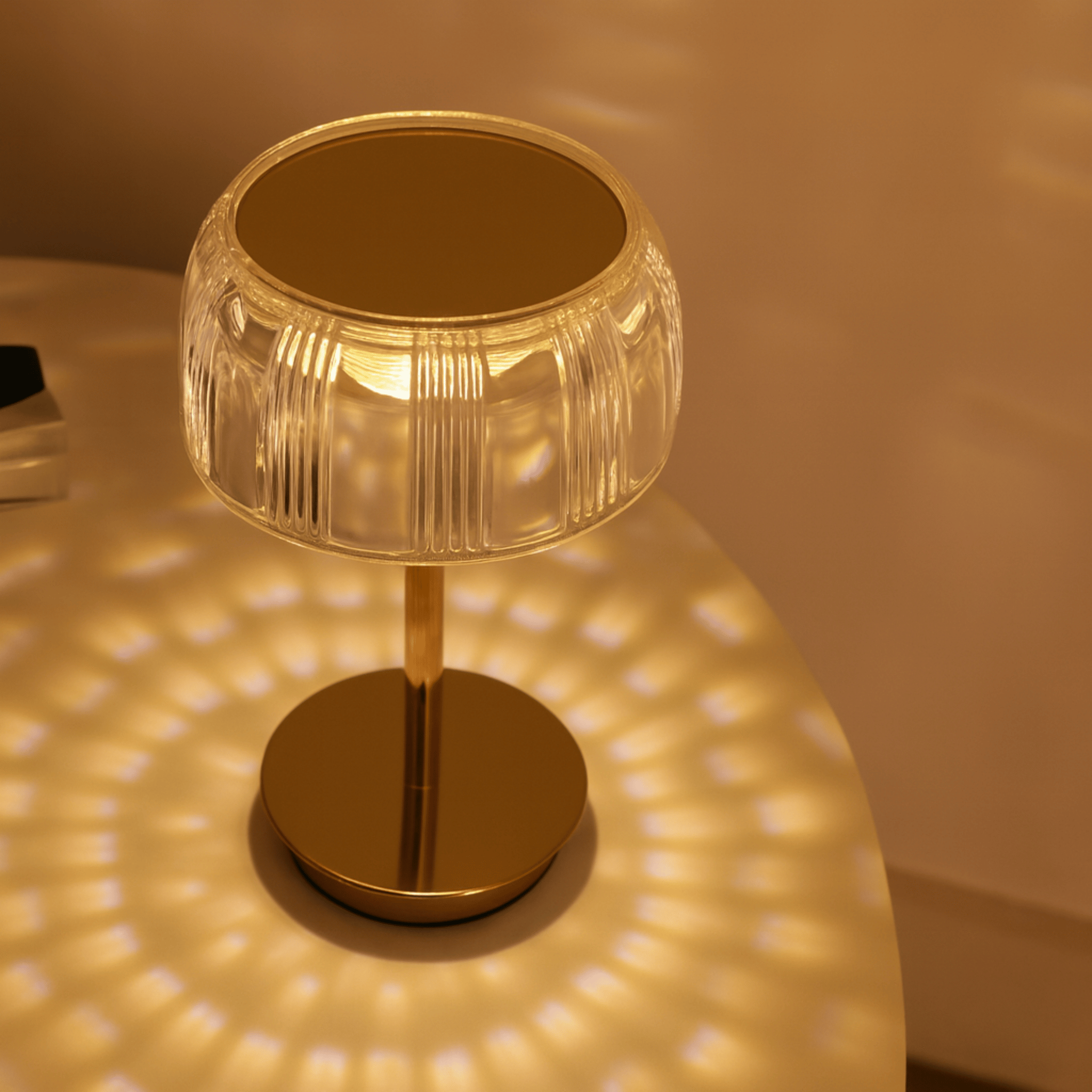 Lunarise - Jellyfish LED Table Lamp Rechargeable - Image 4