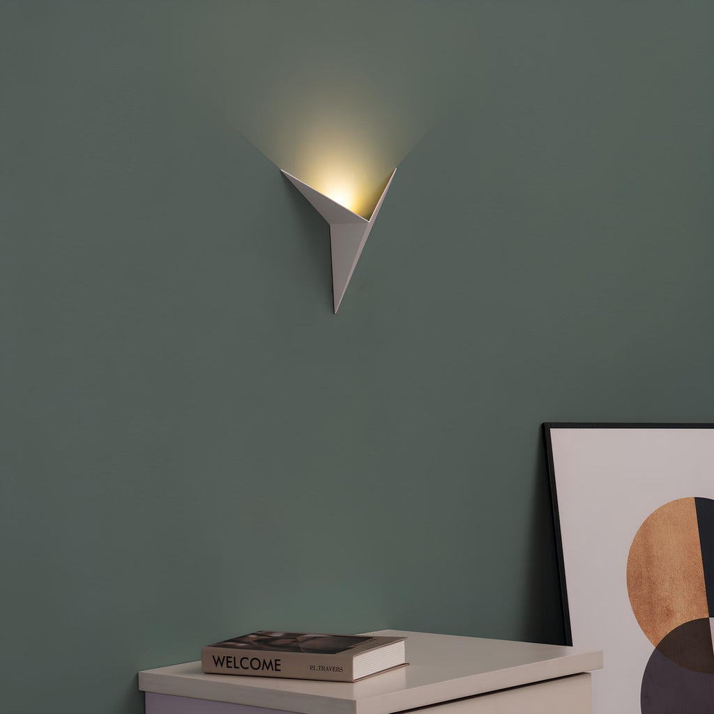 Minimalist Wall Lights for Stylish Homes