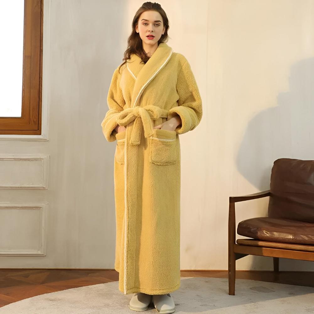 Luxury Lounge Robe Lightweight Comfort for All‑Season Relaxation