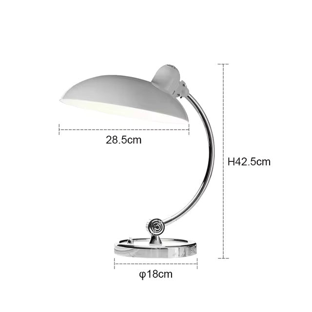 ArcGlanz: Bauhaus Tischlampe aus Eisen – Skandinavisches Design & Ambientlicht - Image 10