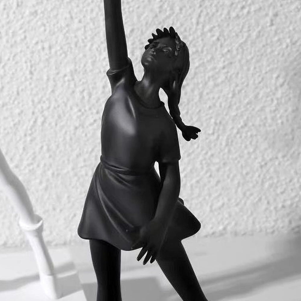 Decorative Girl Balloon Statue Contemporary Home Art Figure