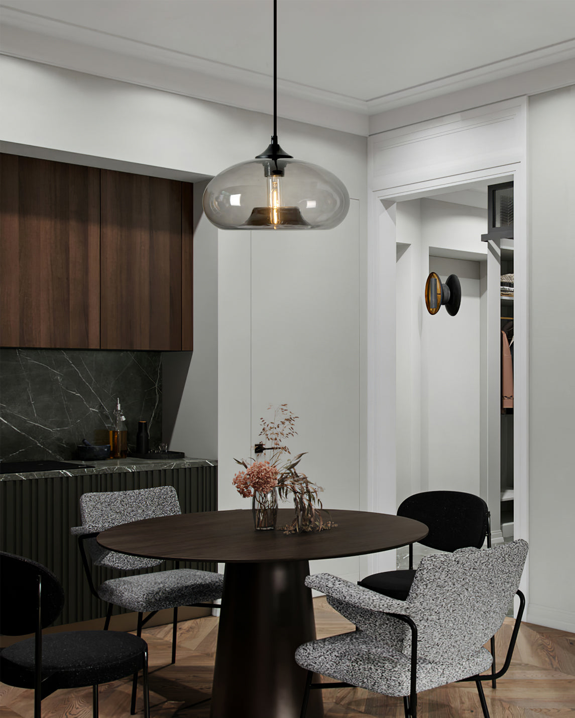 Liora Glass Pendant Lamp