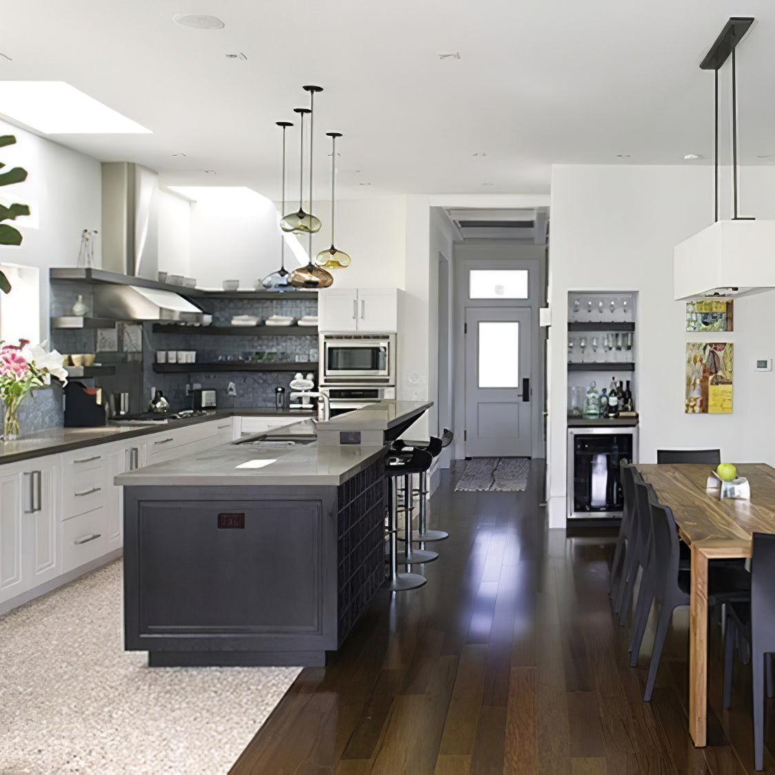 Liora Glass Pendant Lamp