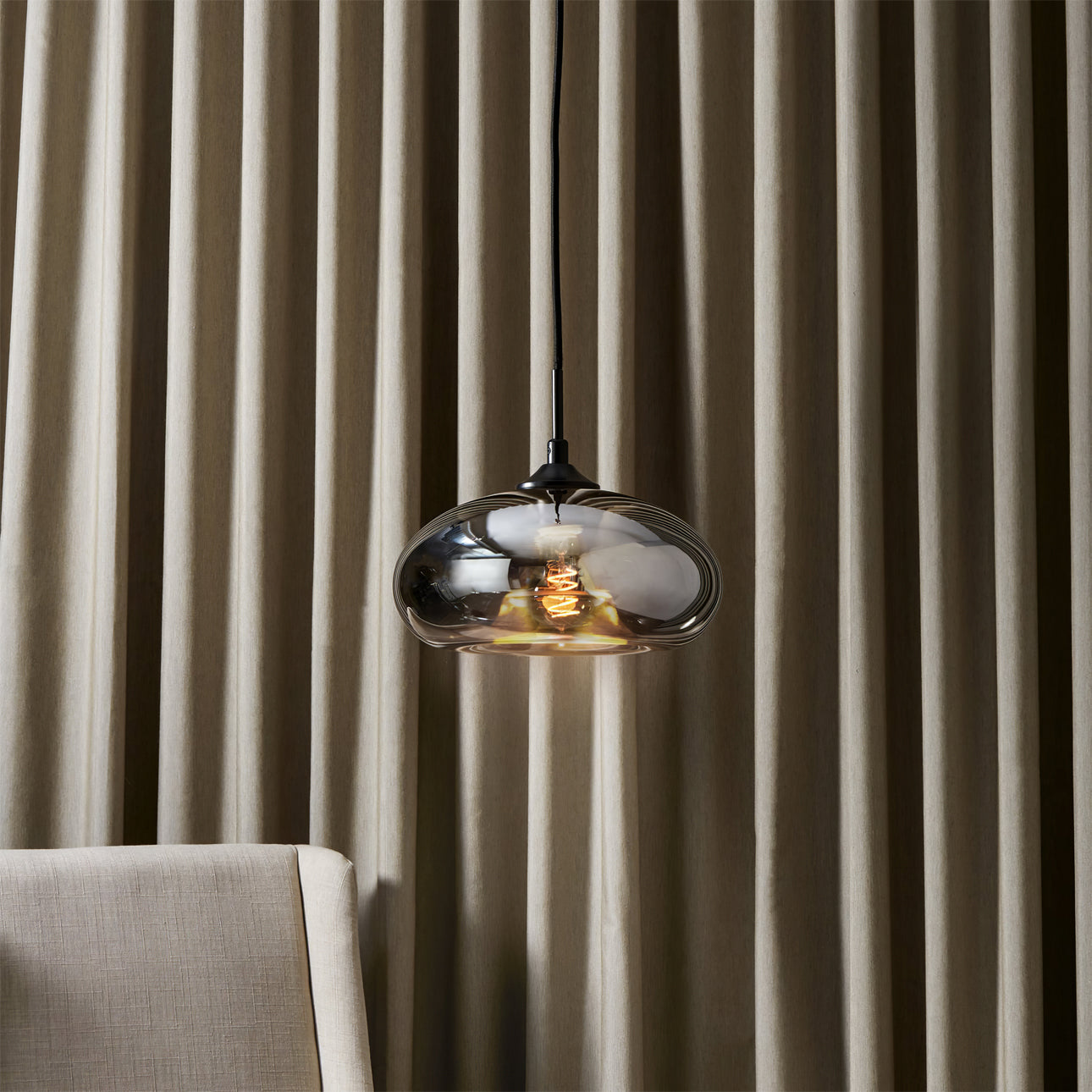 Liora Glass Pendant Lamp