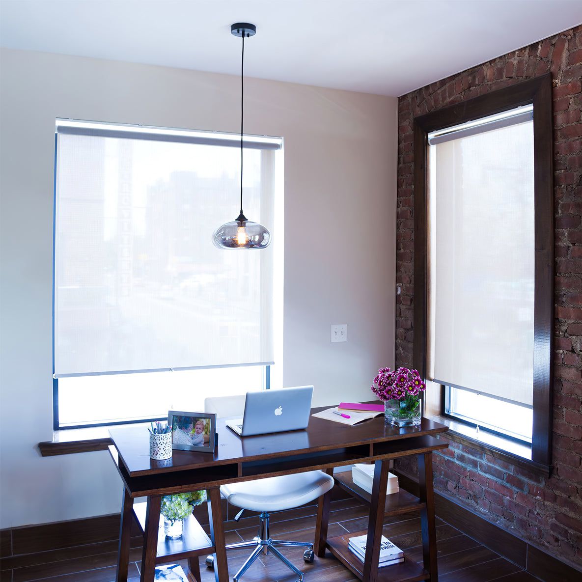 Liora Glass Pendant Lamp
