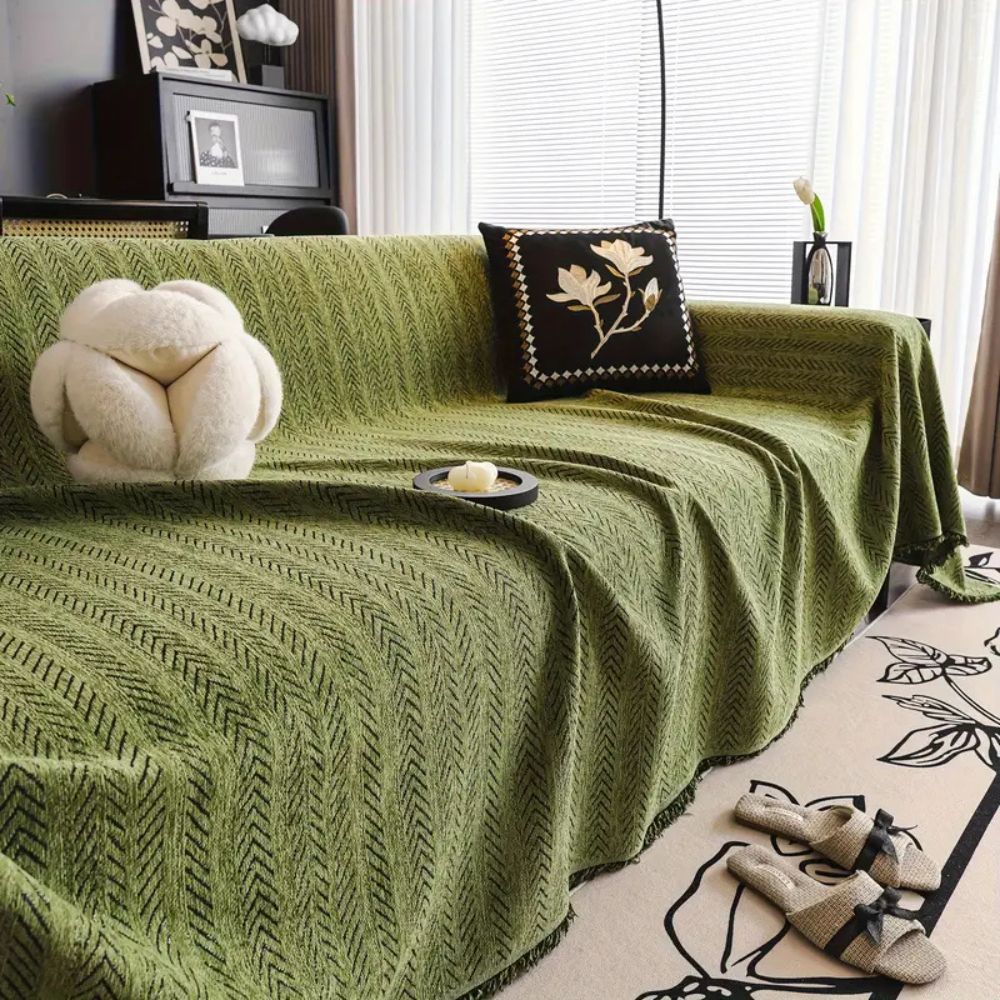 ChenilLoom: Fischgräten Sofabezug aus Chenille – Sofaüberwurf mit Fransen für Wohnzimmer - Image 5