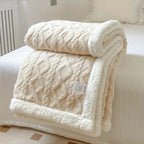 CozySherpa: Kuscheldecke aus Sherpa Fleece – Weiche Wohnzimmer Decke für Sofa & Bett - Image 7