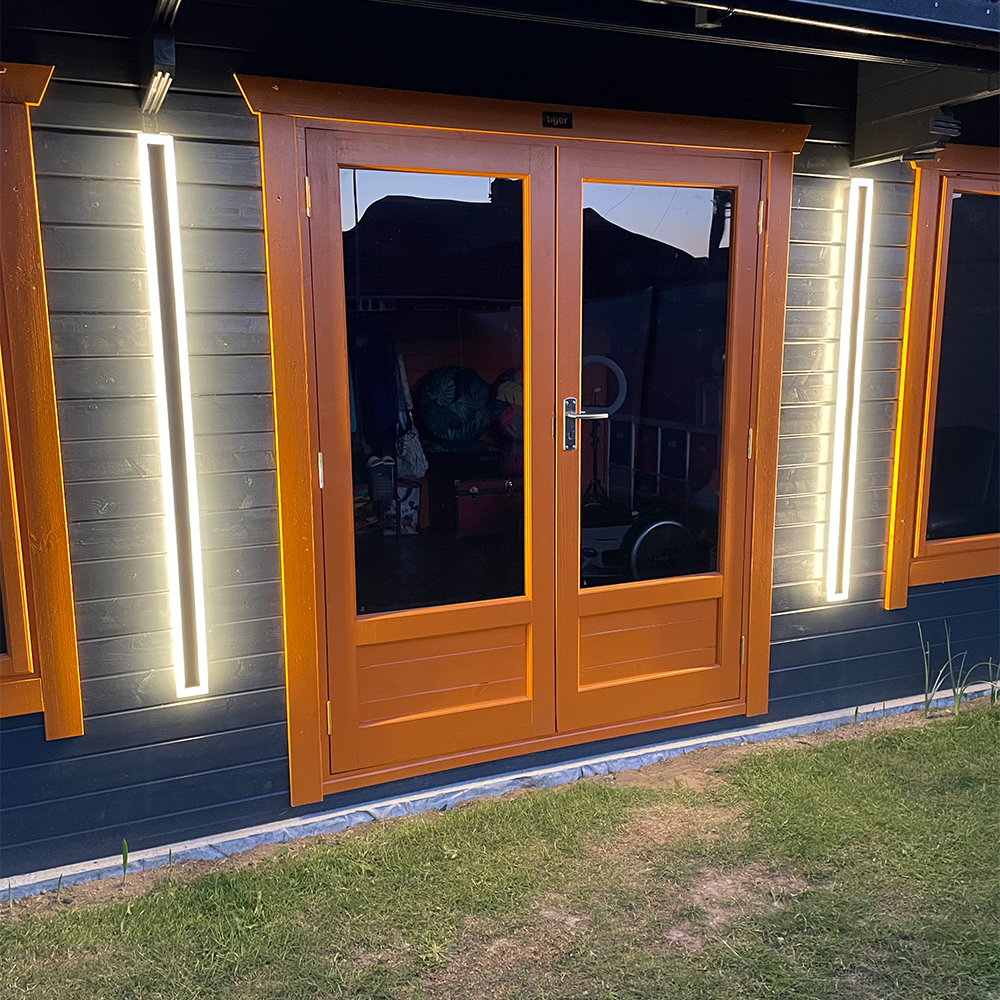 Energy-efficient LED Waterproof Dimmable Wall Outdoor Lights