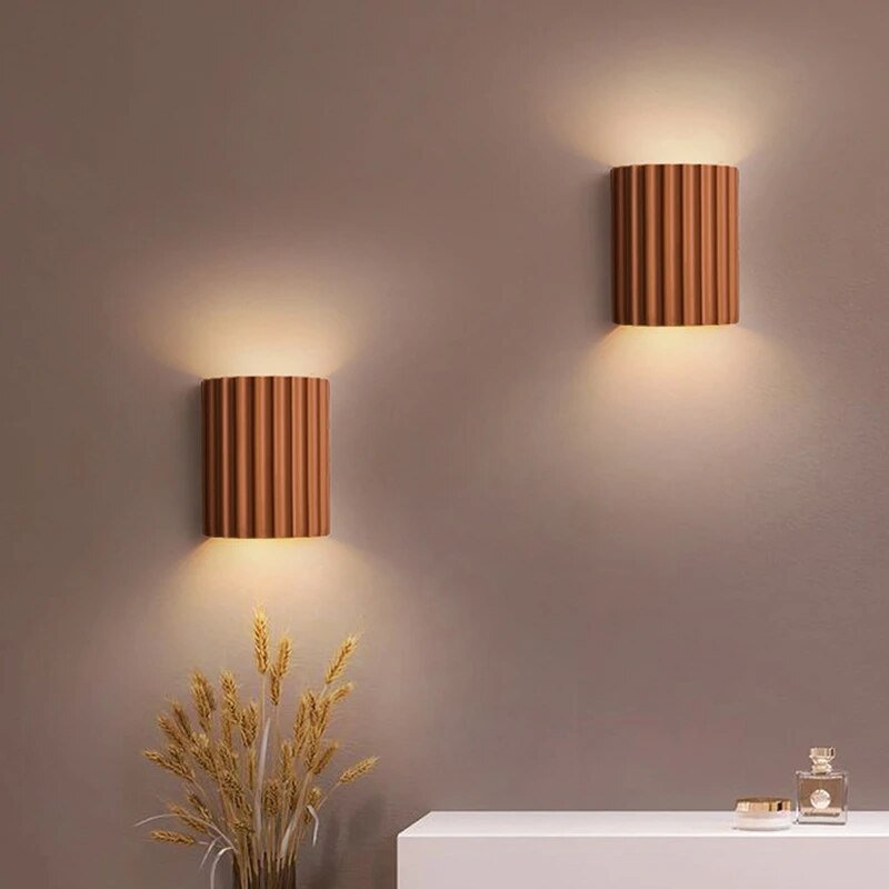 Modern Ribbed Wall Light for Elegant Interiors