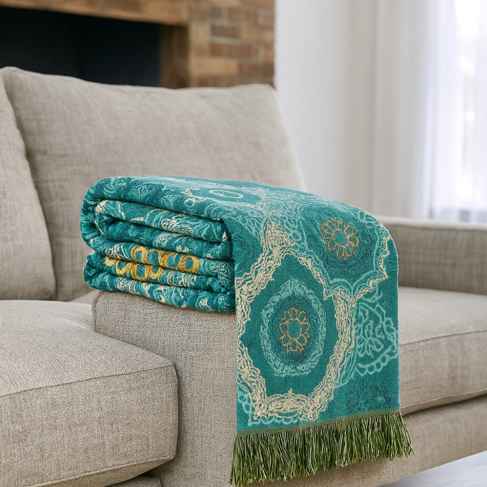 Farbmandala: Atmungsaktive Baumwolldecke mit teal-goldenem Muster & Boho-Stil – für Couch & Bett - Image 3