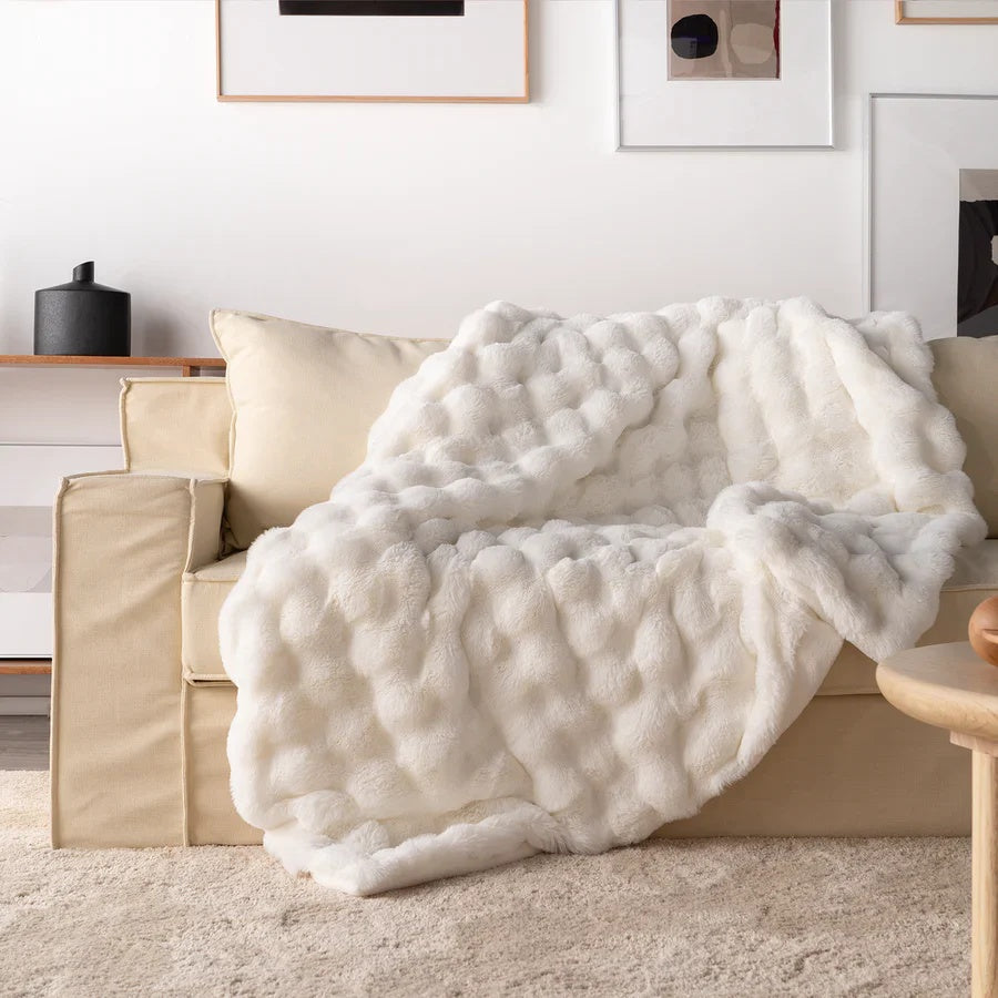 FauxHare: Flauschige Kunstfell Kuscheldecke – Weiche Felloptik Wohndecke für Sofa & Bett - Image 16