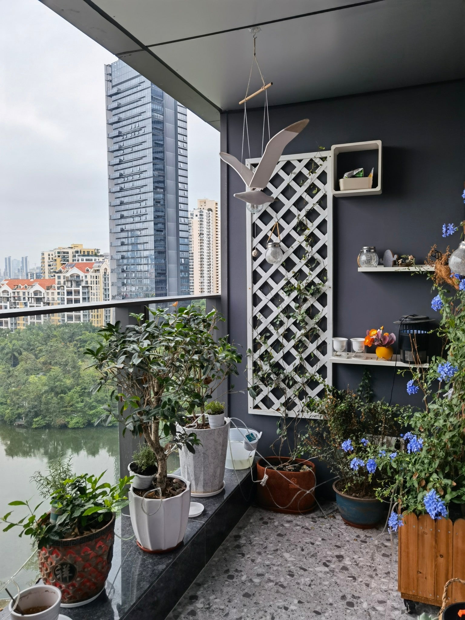 Coastal Drift Wooden Gull Ornament