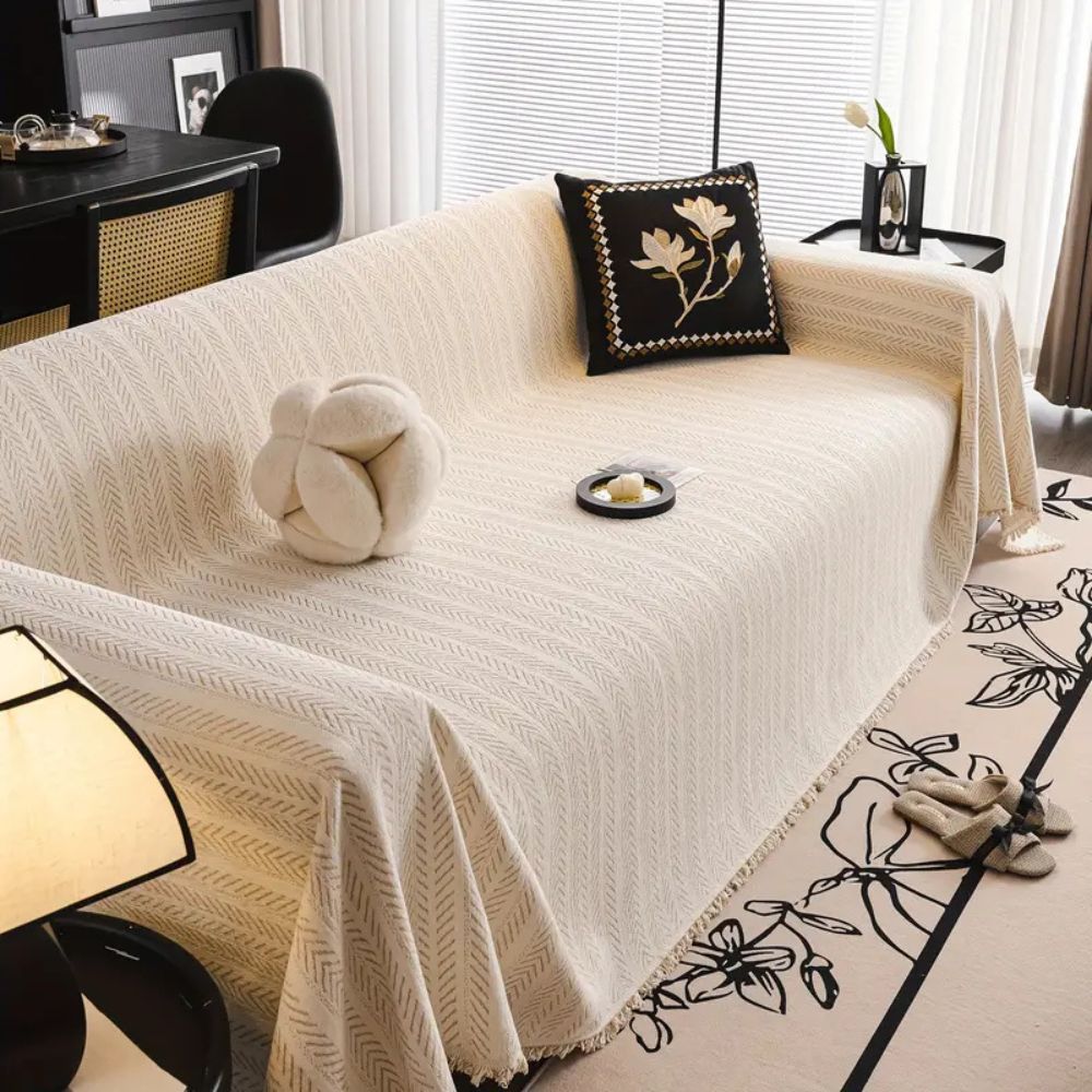 Stylish Couch Protector Non‑Slip, Durable & Easy‑Care Cover