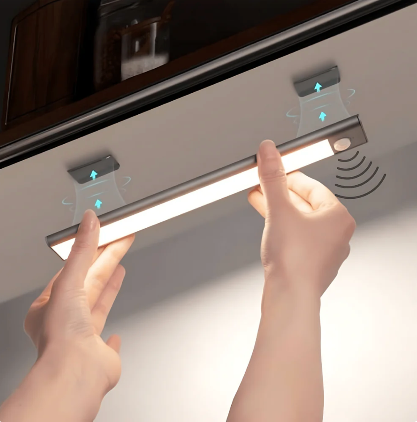 LichtFlex: Kabellose LED Sensorlampe – Wiederaufladbare Bewegungssensor