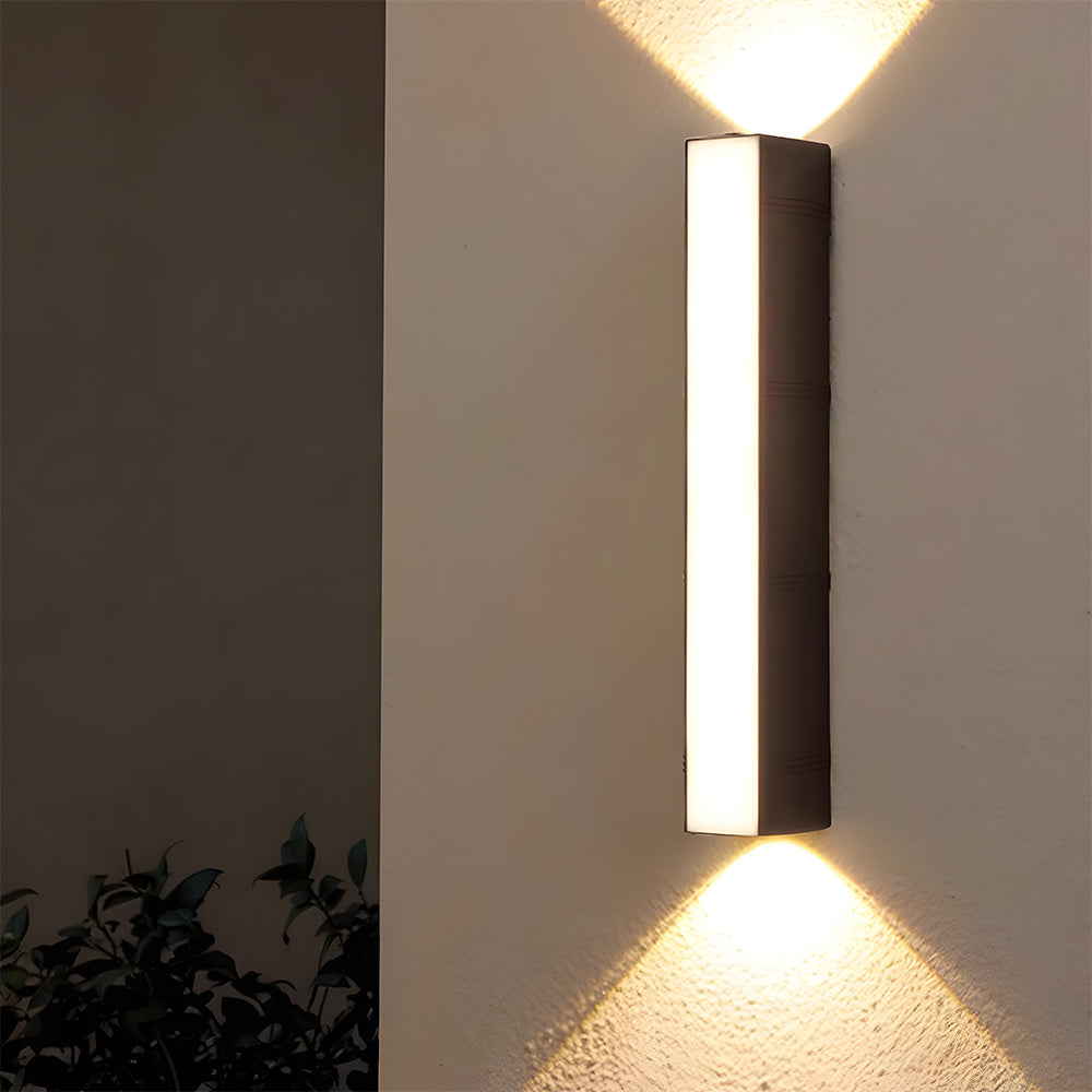 LumiStrahl: LED Außenwandleuchte ultrahell & wetterfest – moderne Wandlampe für Garten & Terrasse