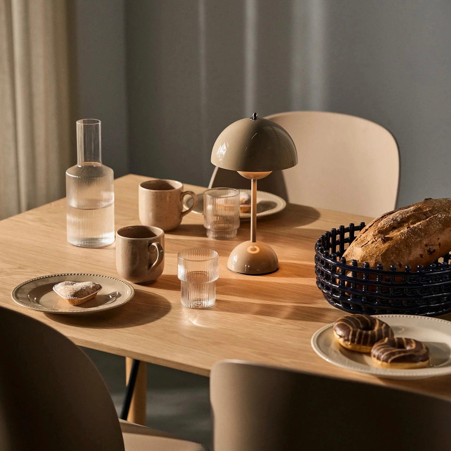 LumoNord: Kabellose LED Tischlampe im skandinavischen Design – dimmbar & wiederaufladbar - Image 3