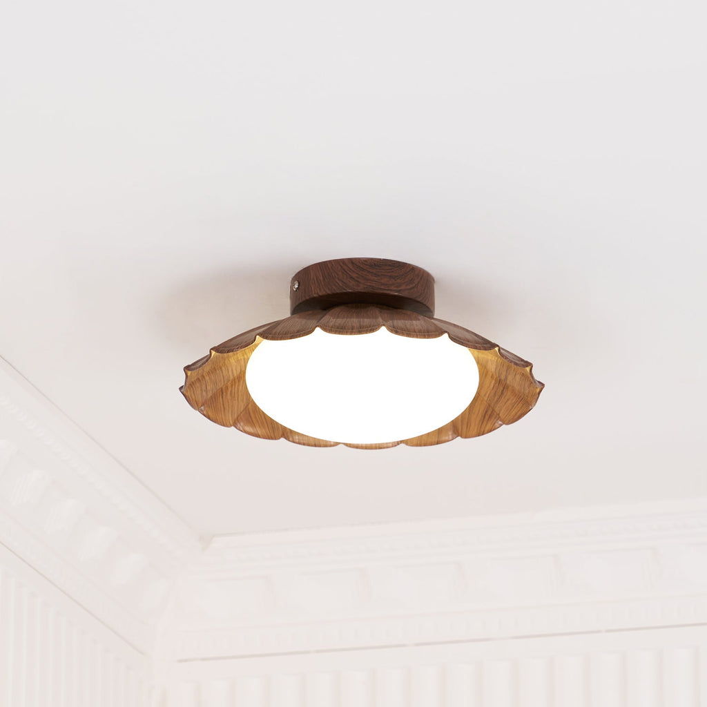 Scalloped Ceiling Lights for Modern Elegance
