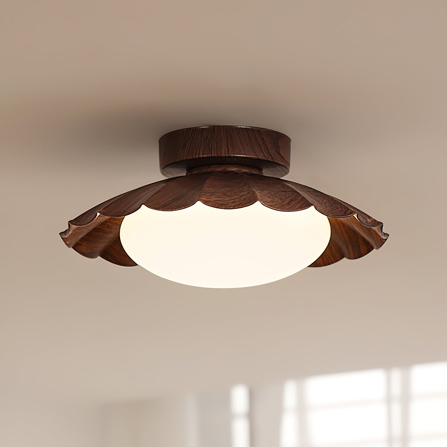 Scalloped Ceiling Lights for Modern Elegance