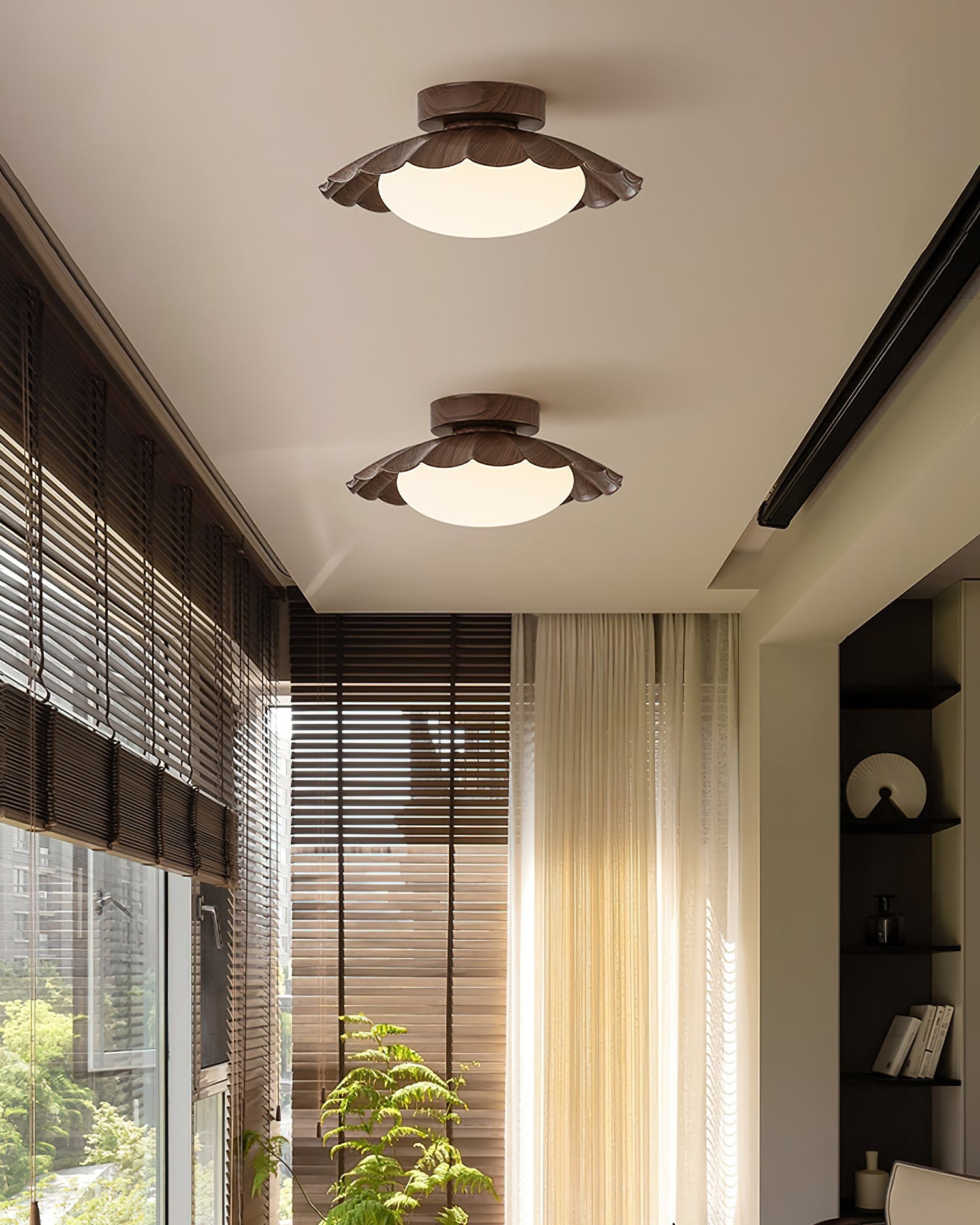 Scalloped Ceiling Lights for Modern Elegance