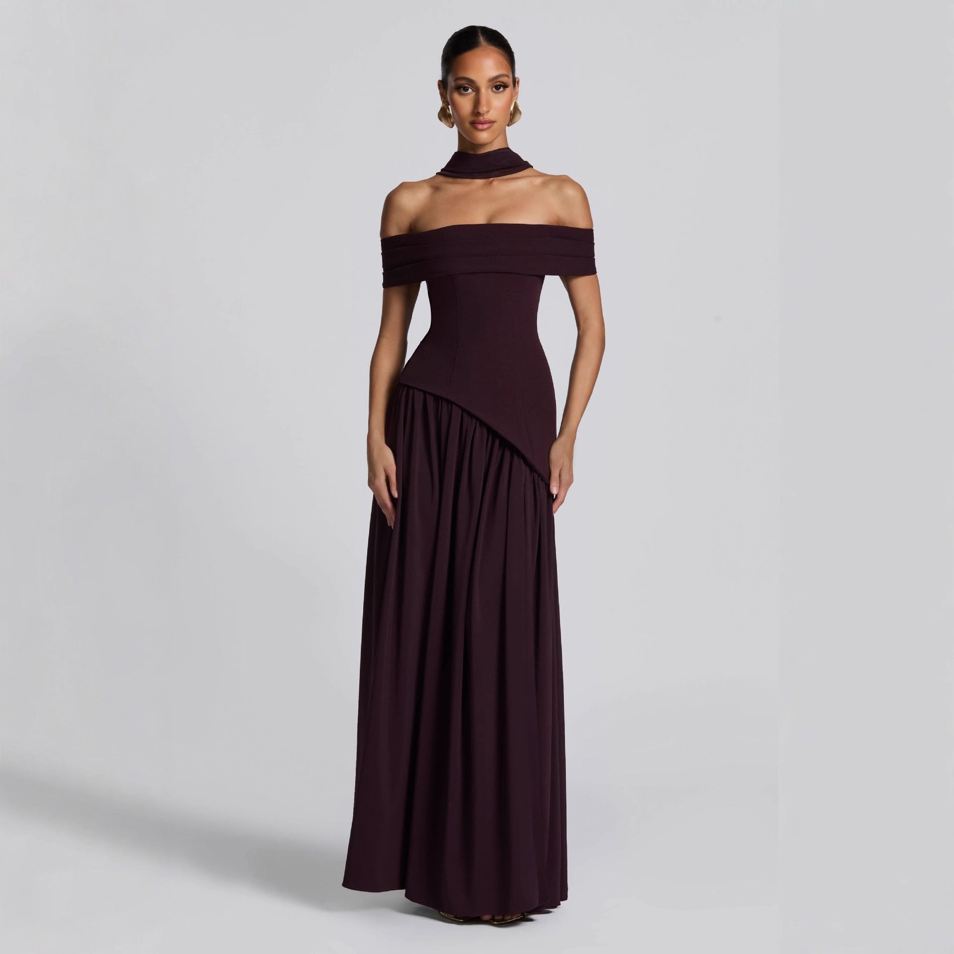 Women's Backless Maxi Dress High Slit Strapless Bodycon Party Gown - Image 4