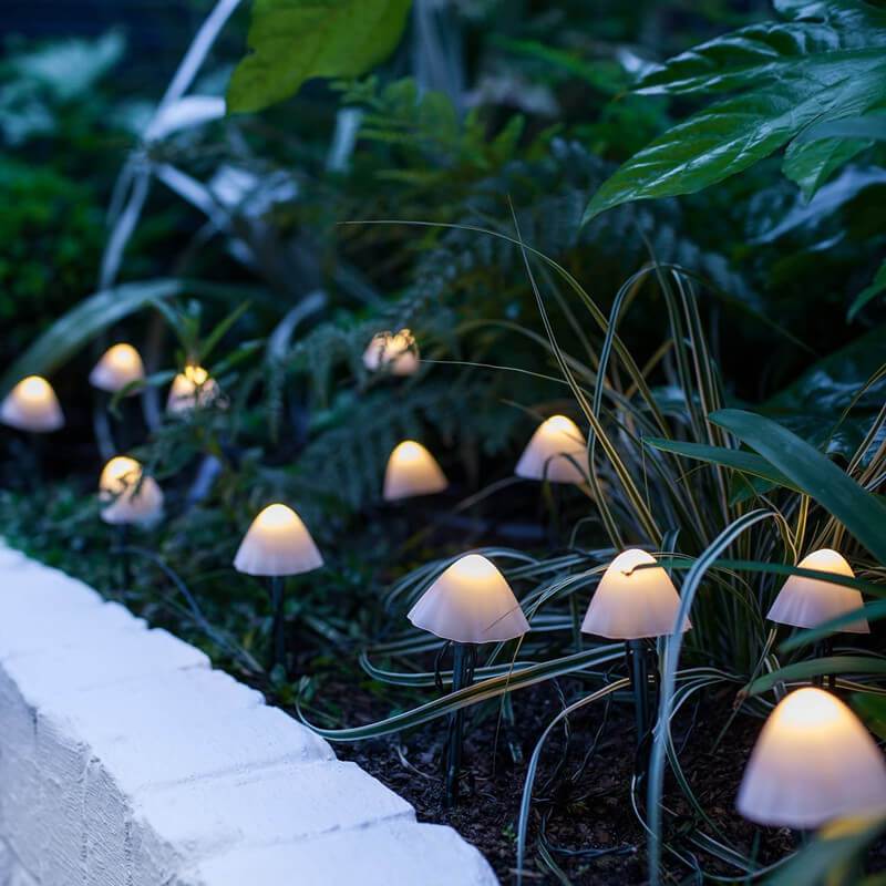 Solar LED Mushroom String Outdoor Lights for Garden Patio Pathway
