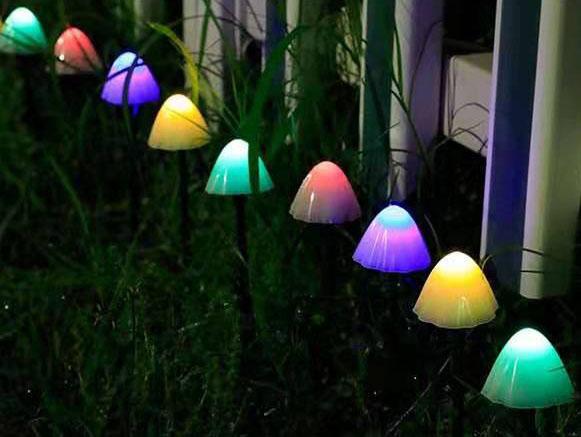 Solar LED Mushroom String Outdoor Lights for Garden Patio Pathway