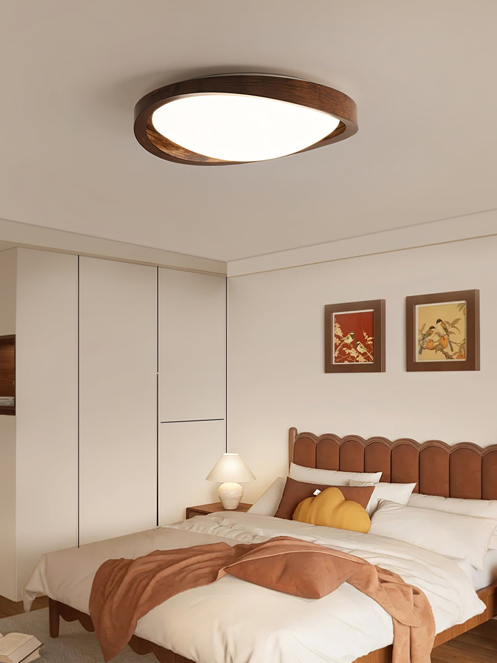 Curved Edge Ceiling Lights for Modern Interiors