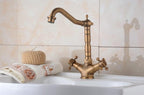 RetroFlow: Vintage Waschtischarmatur im Antik-Design – Stilvolle Wasserhahn für nostalgische Badezimmer - Image 3