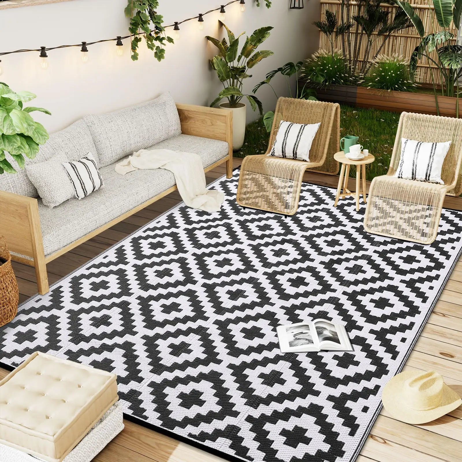 Outdoor Rug Reversible Waterproof Patio Mat Weatherproof Easy Clean