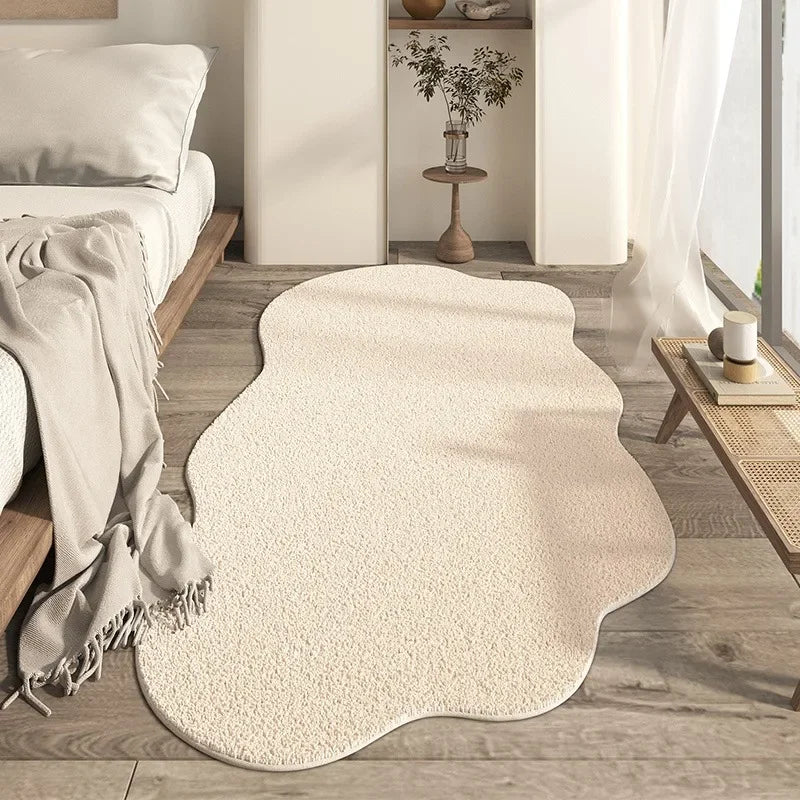 Irregular Shaped Rug Cream Non-Slip Soft Plush Minimalist Area Carpet