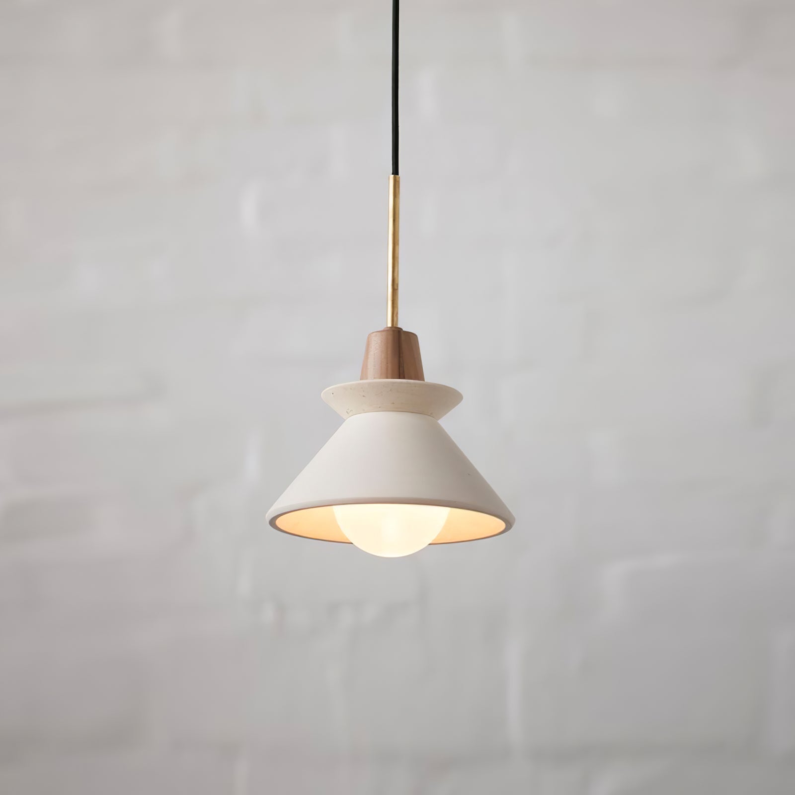 Nordic Halo Pendant Lamp