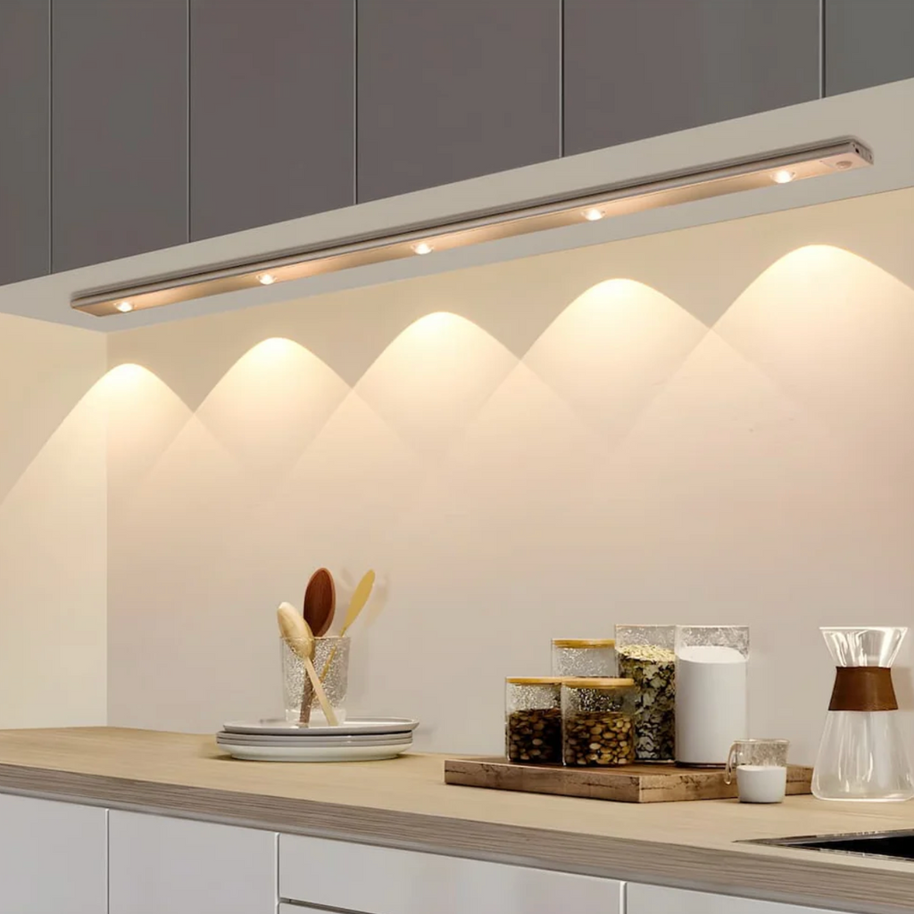 SmartWall: Wiederaufladbare LED-Wandleuchte mit Bewegungssensor & Touch-Dimmer – für Innenräume & Treppenhaus