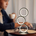 SolarisBeam: Moderne LED Tischlampe – Warmes Licht für Wohnzimmer & Büro