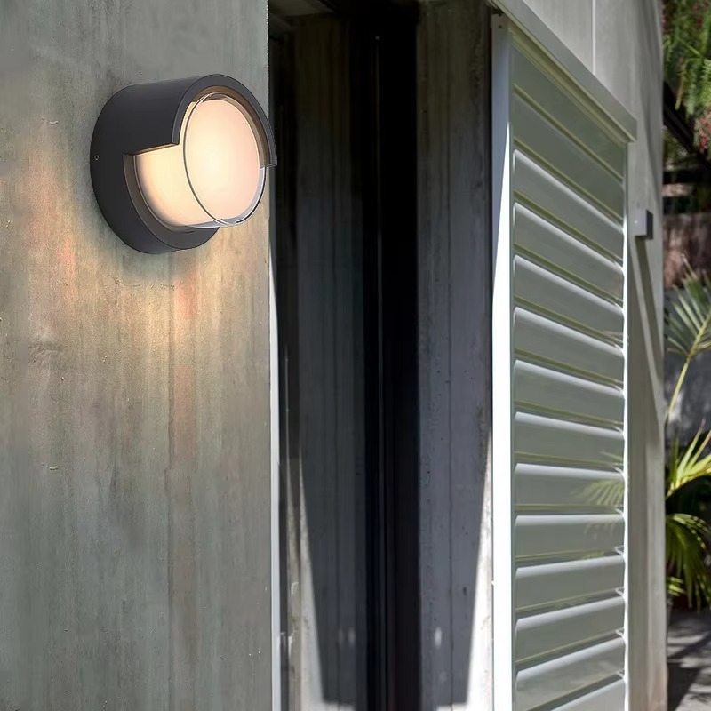 Solvion: LED Außenwandleuchte mit Sensor – Modernes Design für Garten & Eingangsbereich - Image 5