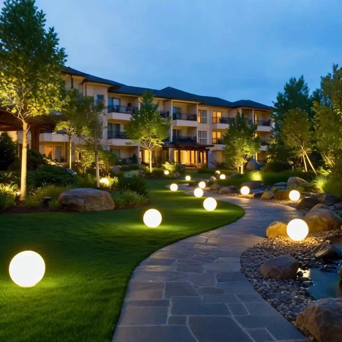 Spherical Garden Light - Image 16