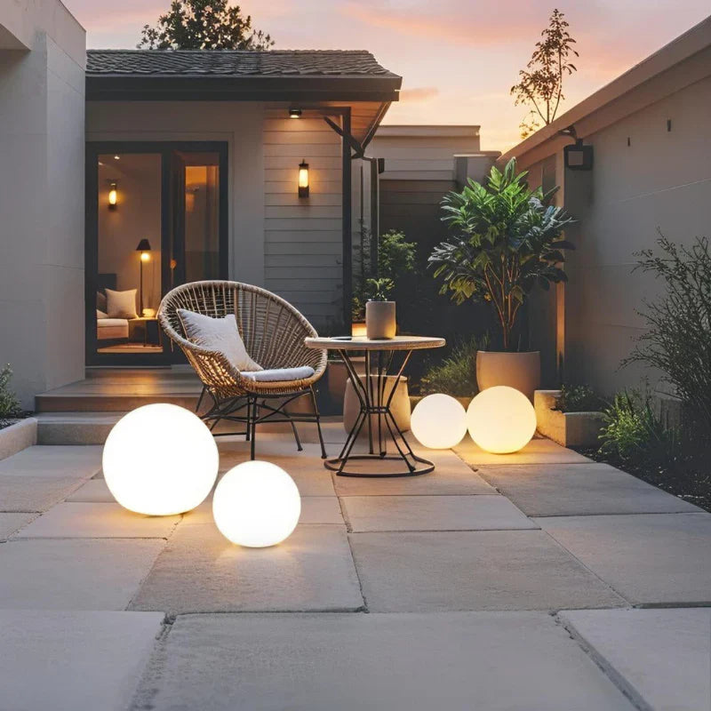 Spherical Garden Light - Image 13