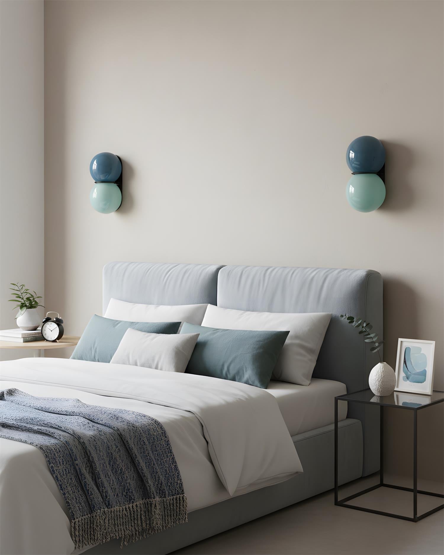 Stacked Wall Lights with Contemporary Design