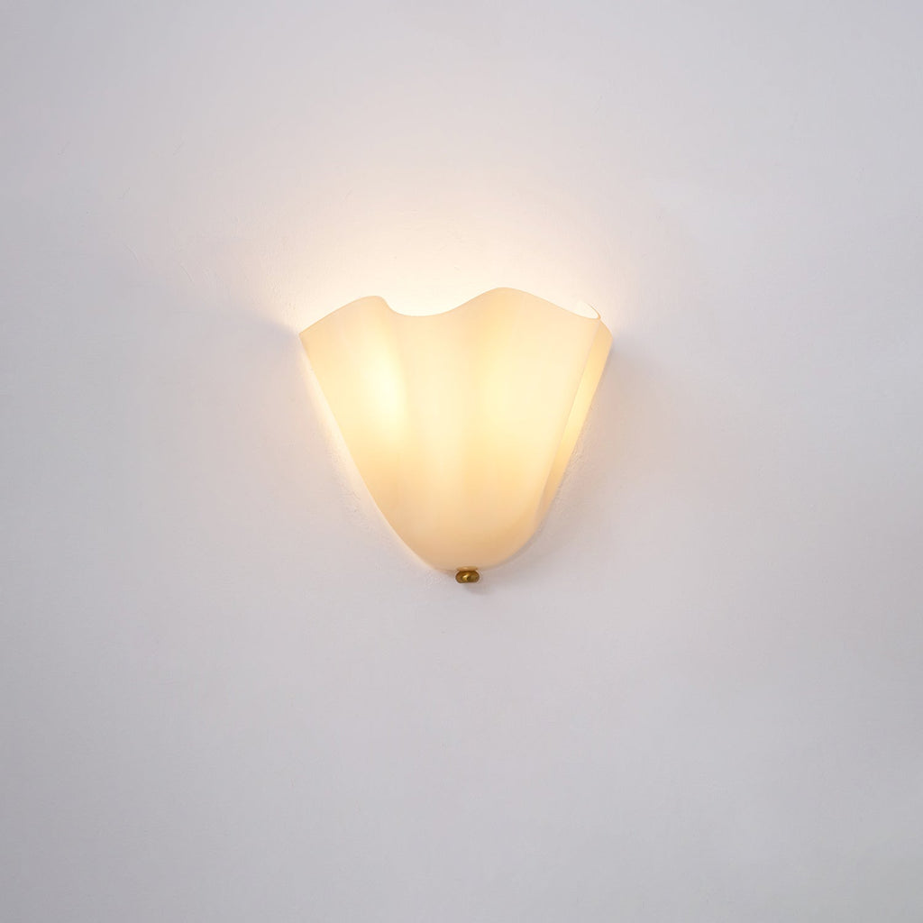 Petal-Inspired Wall Lights for Elegant Homes