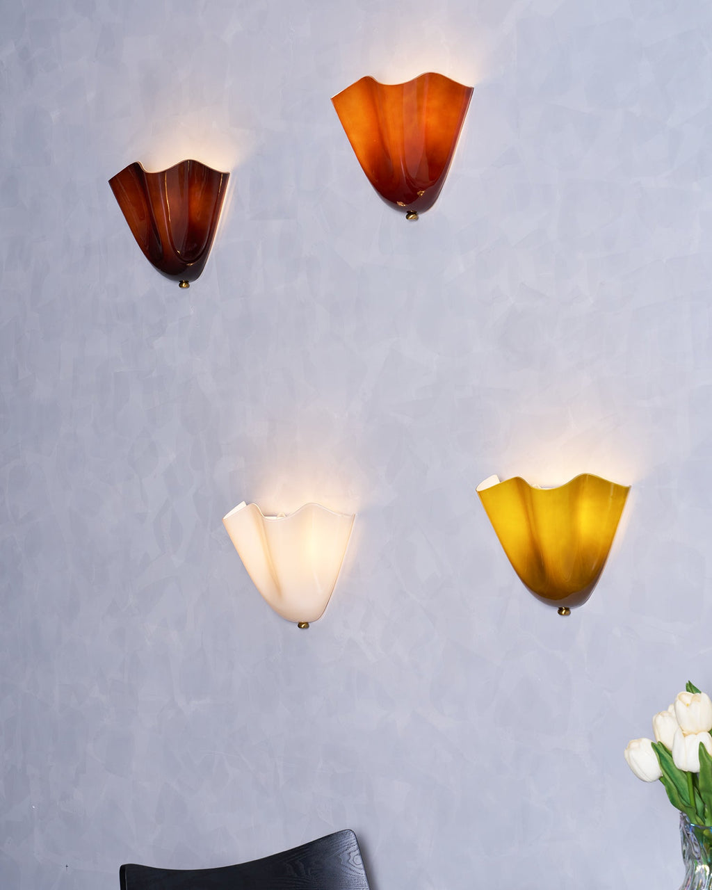 Petal-Inspired Wall Lights for Elegant Homes