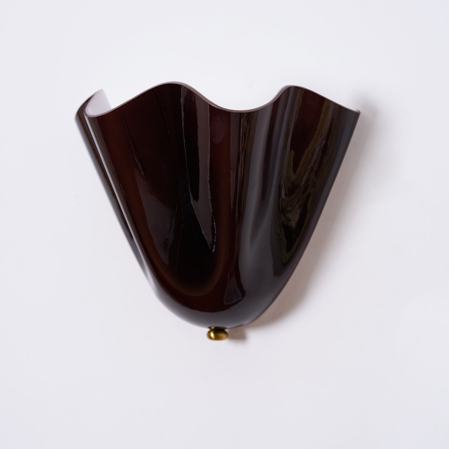 Petal-Inspired Wall Lights for Elegant Homes