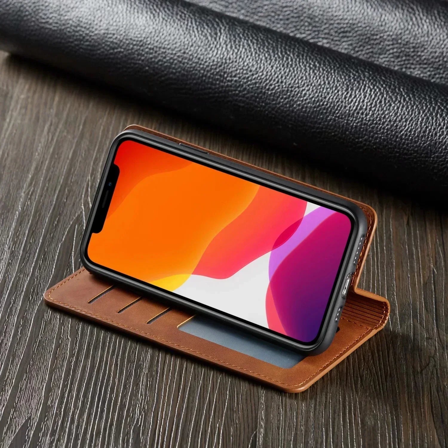 Fashionable Phonecase Durable Cover with Magnetic Fit