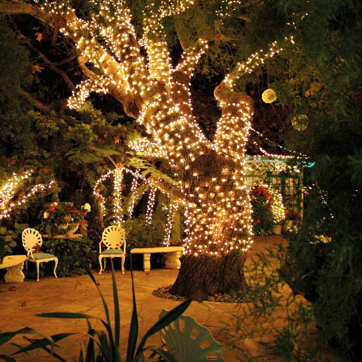 Bondilane — Bright Solar LED String Lights Outdoor Waterproof Garden Decor