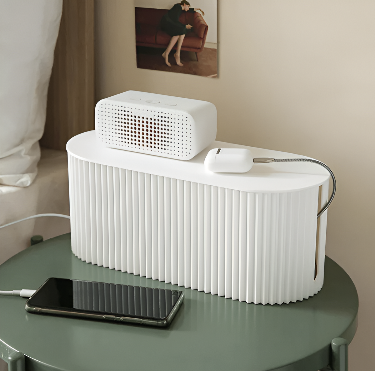 Bondilane — Minimalist Cable Management Box