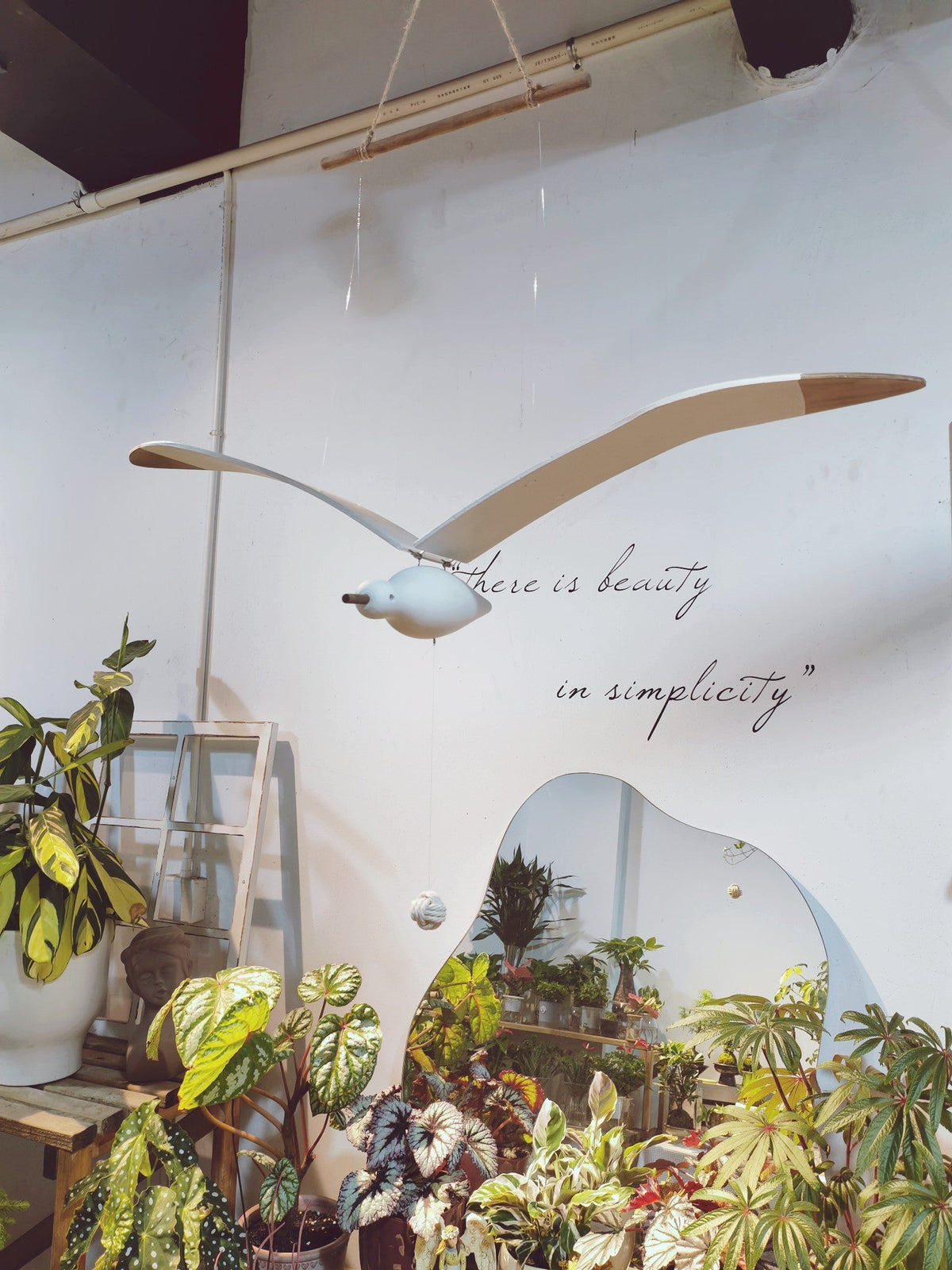 Bondilane — Coastal Drift Wooden Gull Ornament